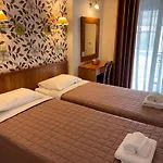 Aparthotel Nikos House 2*