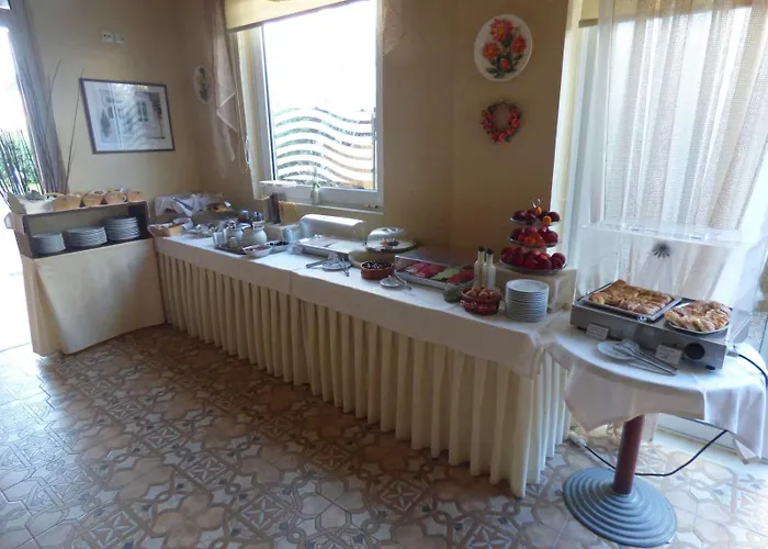 Nikos House Apartmanhotel