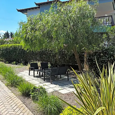 Nikos House نيكيتي