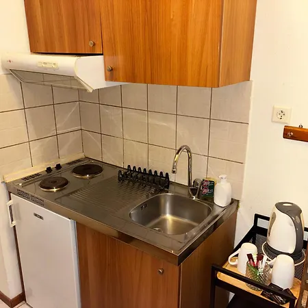 Nikos House شقة فندقية نيكيتي